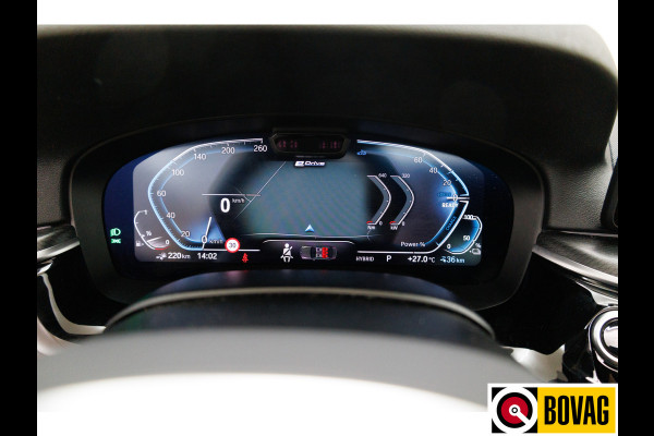 BMW 5 Serie 545e xDrive High Exec. M-sport Black Edition 394 PK automaat | Open Dak | Trekhaak elec. | 360 Camera, Stoel- en stuurverwarming