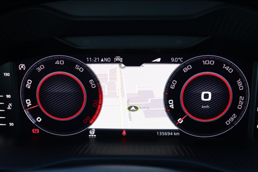 Škoda Kodiaq 1.5 TSI Sportline Business org.NL trekhaak.afn. camera stuur+stoelverw.