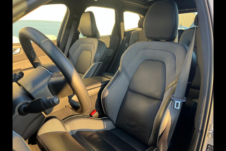 Volvo XC60 2.0 T8 Plug-in hybrid AWD Ultimate Dark | Adaptieve cruise | Panorama dak | Blis | Harman Kardon | Zwenkbare trekhaak |