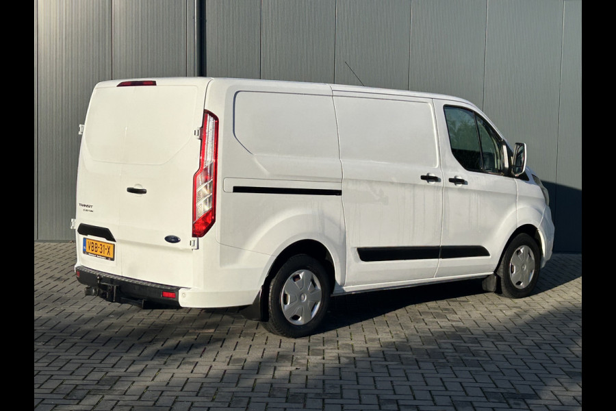 Ford Transit Custom 2.0 TDCI 105 PK / L1H1 / 1e EIG. / 96.558 KM !! / TREKHAAK / INRICHTING / 3-ZITS / AIRCO / CRUISE / PDC