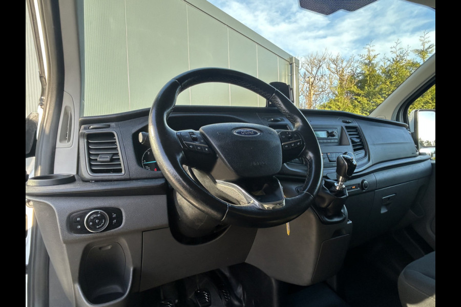 Ford Transit Custom 2.0 TDCI 105 PK / L1H1 / 1e EIG. / 96.558 KM !! / TREKHAAK / INRICHTING / 3-ZITS / AIRCO / CRUISE / PDC