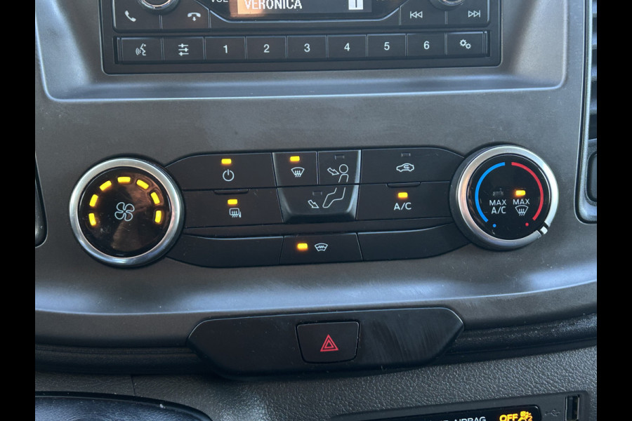 Ford Transit Custom 2.0 TDCI 105 PK / L1H1 / 1e EIG. / 96.558 KM !! / TREKHAAK / INRICHTING / 3-ZITS / AIRCO / CRUISE / PDC