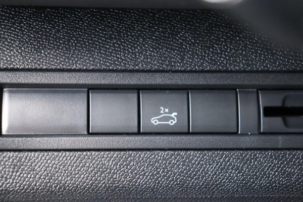 Peugeot 3008 1.2 PureTech Crossway org.NL el.klep camera