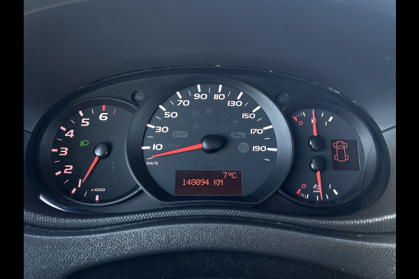 Renault Master 2.3 dCi 131 PK E6 / L1H2 / TREKHAAK / 1e EIG. / AIRCO / CRUISE / NAVI / BLUETOOTH / 3-ZITS