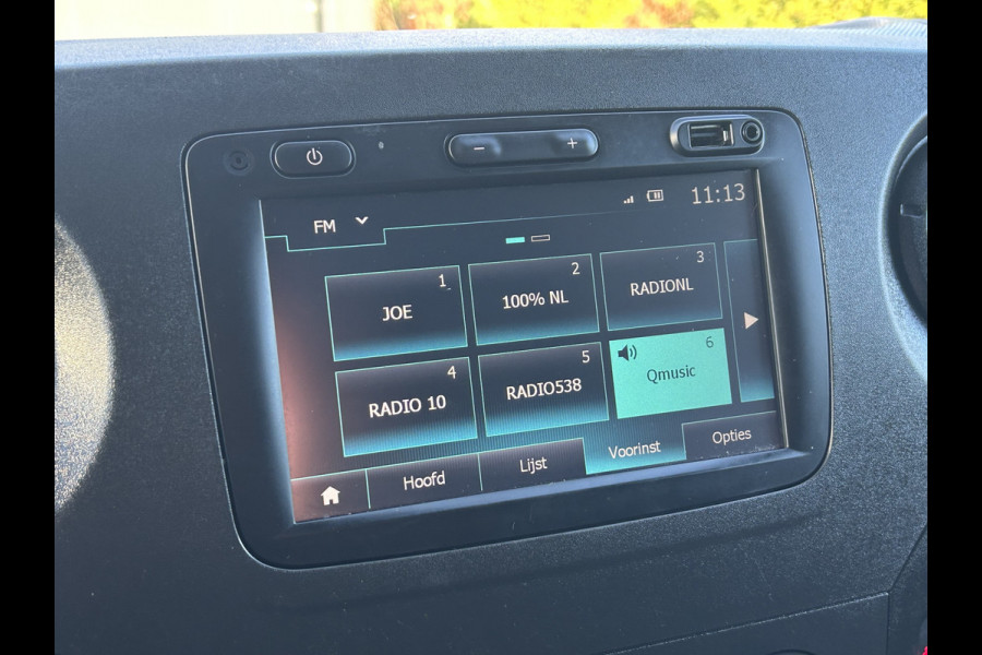 Renault Master 2.3 dCi 131 PK E6 / L1H2 / TREKHAAK / 1e EIG. / AIRCO / CRUISE / NAVI / BLUETOOTH / 3-ZITS