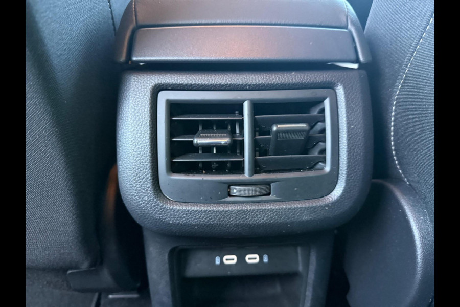 Seat Ateca 1.5 TSI 150pk Style Business Intense - Automaat - Navi - Climate - Org.NL