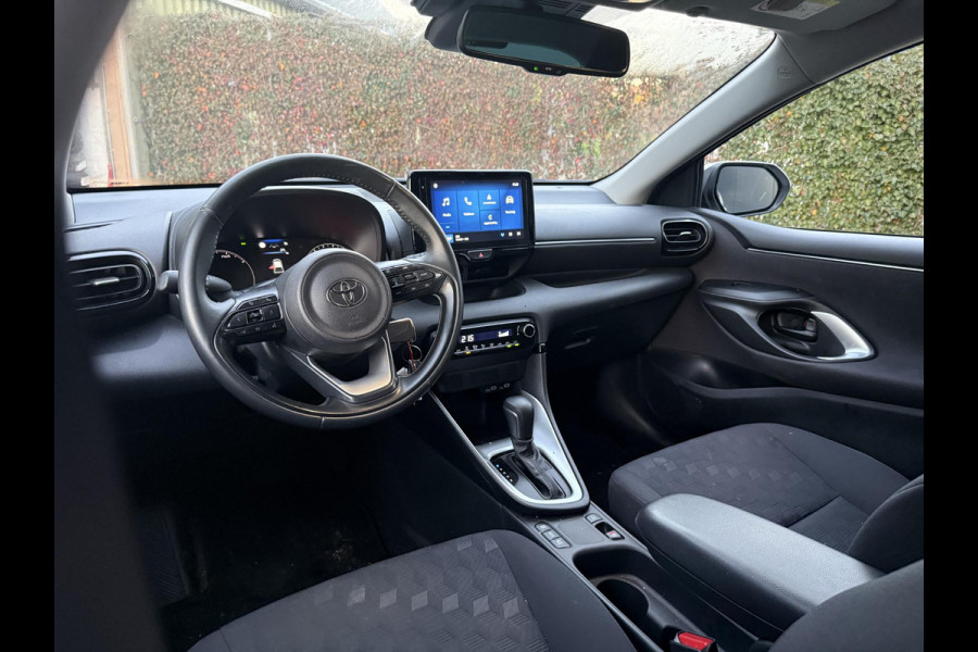 Toyota Yaris 1.5 Hybrid 115 Active | Apple CarPlay & Android auto | Parkeersensoren Achter | Adaptieve Cruise Control |