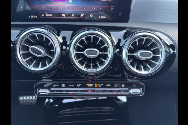 Mercedes-Benz CLA-Klasse 250 e DCT Shooting Brake AMG-Line | Pano | 360 Camera | Memory Sportstoelen | Sfeerverl.| 19"Velg | Elektr.Klep