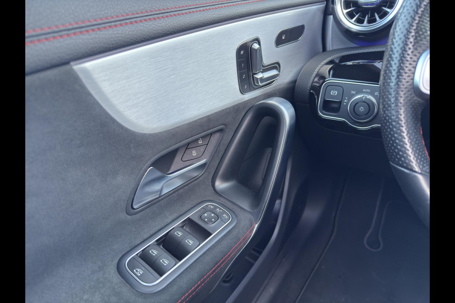 Mercedes-Benz CLA-Klasse 250 e DCT Shooting Brake AMG-Line | Pano | 360 Camera | Memory Sportstoelen | Sfeerverl.| 19"Velg | Elektr.Klep