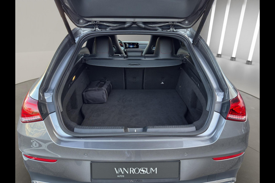 Mercedes-Benz CLA-Klasse 250 e DCT Shooting Brake AMG-Line | Pano | 360 Camera | Memory Sportstoelen | Sfeerverl.| 19"Velg | Elektr.Klep