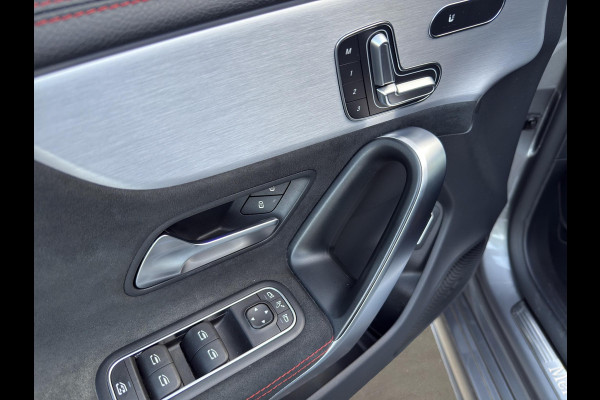 Mercedes-Benz CLA-Klasse 250 e DCT Shooting Brake AMG-Line | Pano | 360 Camera | Memory Sportstoelen | Sfeerverl.| 19"Velg | Elektr.Klep