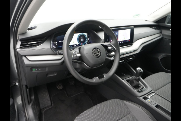 Škoda Octavia Combi 1.0 TSI 110pk Business Edition Trekhaak Navigatie Keyless Clima argon