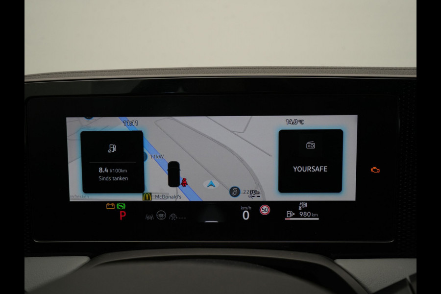 Volkswagen Passat Variant 1.5 eTSI 150pk Business Trekhaak Navigatie Camera Acc ARGON 112