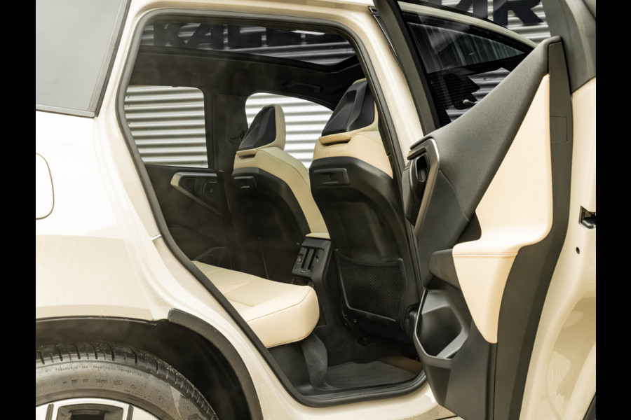 BMW X3 M50 - M-Sport Pro - Pano - Harman Kardon - Stoelventilatie - Iconic Glow