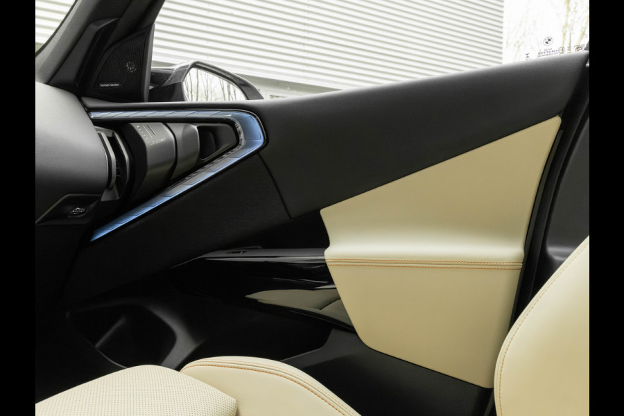 BMW X3 M50 - M-Sport Pro - Pano - Harman Kardon - Stoelventilatie - Iconic Glow