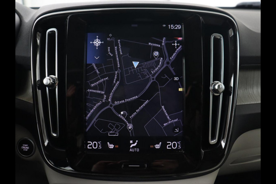 Volvo XC40 2.0 T4 Inscription | Panoramadak | Leder | Adaptive cruise | Trekhaak | Stoelverwarming | 360 Camera | Keyless | Navigatie | Full LED