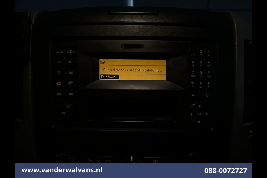 Mercedes-Benz Sprinter 316 CDI 163pk L2H2 Euro6 Airco | Cruisecontrol | 2800kg Trekhaak Parkeersensoren