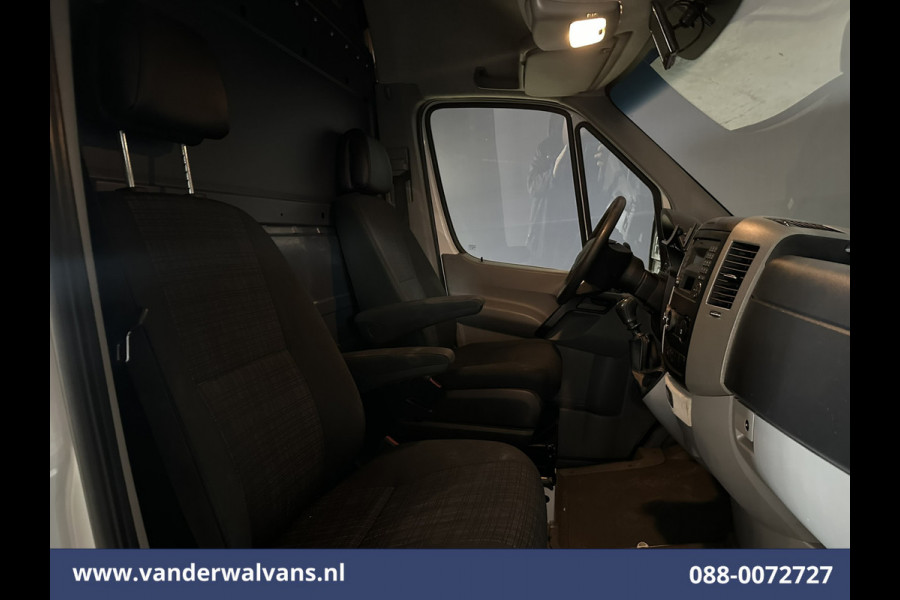 Mercedes-Benz Sprinter 316 CDI 163pk L2H2 Euro6 Airco | Cruisecontrol | 2800kg Trekhaak Parkeersensoren
