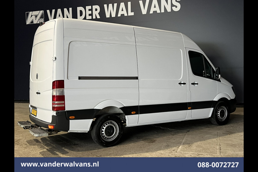 Mercedes-Benz Sprinter 316 CDI 163pk L2H2 Euro6 Airco | Cruisecontrol | 2800kg Trekhaak Parkeersensoren