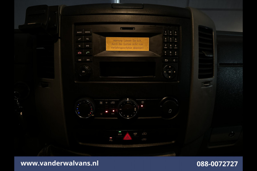 Mercedes-Benz Sprinter 316 CDI 163pk L2H2 Euro6 Airco | Cruisecontrol | 2800kg Trekhaak Parkeersensoren