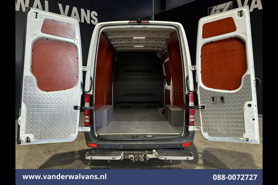 Mercedes-Benz Sprinter 316 CDI 163pk L2H2 Euro6 Airco | Cruisecontrol | 2800kg Trekhaak Parkeersensoren
