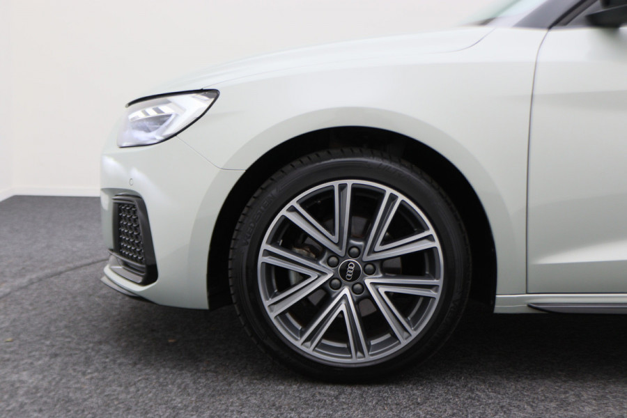 Audi A1 Sportback 35 TFSI S edition Automaat SONOS, Keyless, ACC, Camera, LED, Apple Carplay
