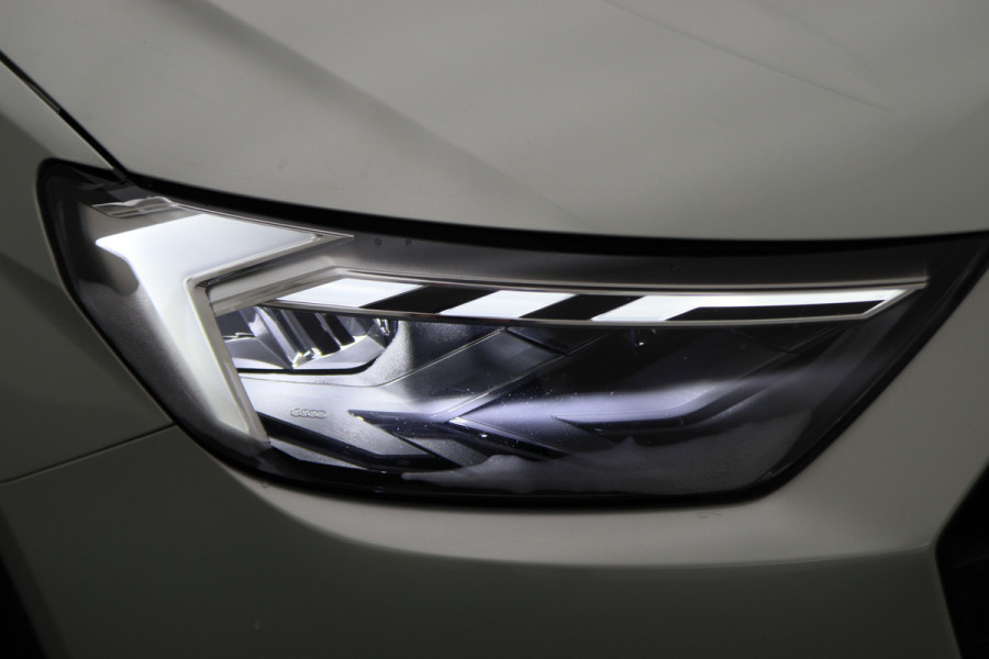 Audi A1 Sportback 35 TFSI S edition Automaat SONOS, Keyless, ACC, Camera, LED, Apple Carplay