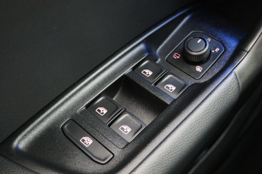 Audi A1 Sportback 35 TFSI S edition Automaat SONOS, Keyless, ACC, Camera, LED, Apple Carplay