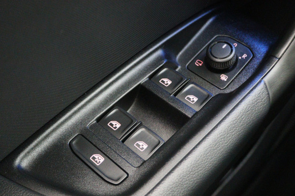 Audi A1 Sportback 35 TFSI S edition Automaat SONOS, Keyless, ACC, Camera, LED, Apple Carplay