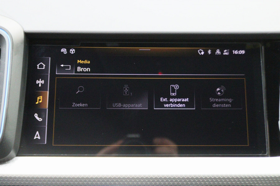 Audi A1 Sportback 35 TFSI S edition Automaat SONOS, Keyless, ACC, Camera, LED, Apple Carplay