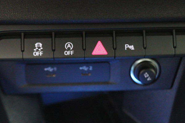 Audi A1 Sportback 35 TFSI S edition Automaat SONOS, Keyless, ACC, Camera, LED, Apple Carplay