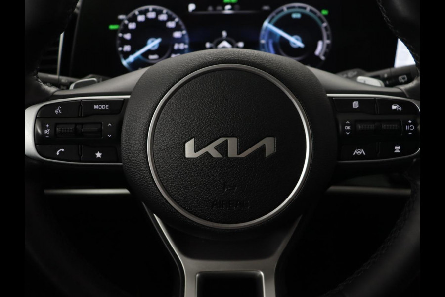Kia Sportage 1.6 T-GDI Plug-in Hybrid AWD DynamicPlusLine | Stoel & stuurverwarming | Half leder | Camera | Carplay | Adaptive cruise | 19'' | Navigatie | Achterbankverwarming | PHEV