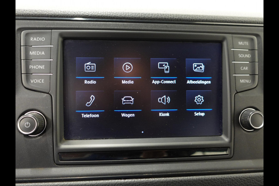 Volkswagen Crafter 140pk L4H3 / L3H2 Dubbele cabine Airco Cruise control Trekhaak Navigatie Carplay  Camera Sidebars Euro6