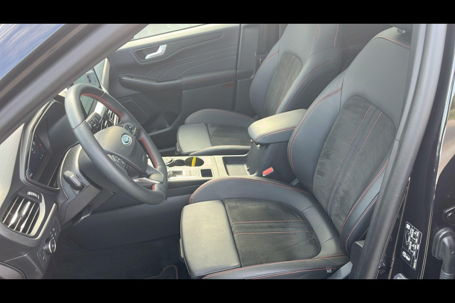 Ford Kuga 2.5 PHEV ST-Line X 243pk | Zuid | Driver Assistance Pack | Panorama dak | Winterpack | Technology Pack | 19 inch Licht metaal | 2.100kg Trekgewicht