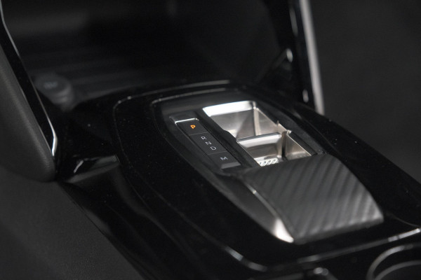 Peugeot 2008 PureTech 130 EAT8 Allure | Camera | Navigatie | Apple Carplay | Parkeersensoren