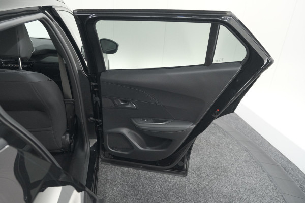 Peugeot 2008 PureTech 130 EAT8 Allure | Camera | Navigatie | Apple Carplay | Parkeersensoren