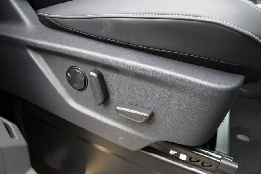 Ford Tourneo Custom 340 2.5 PHEV L1H1 Titanium X | Treeplanken | B&O | BLIS | AGR stoel | 8P | Leder