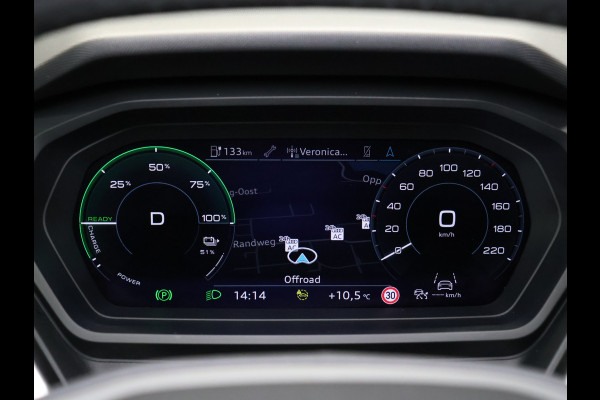 Audi Q4 e-tron 35 Launch edition Advanced Plus 55 kWh SOH 94% [SCHUIFKANTELDAK, APPLE CARPLAY, ANDROID, ADAPTIVE CRUISE, VOL LEDER, CAMERA, STOELVERWARMING, LEDVERLICHTING, CLIMATE, NIEUWSTAAT]