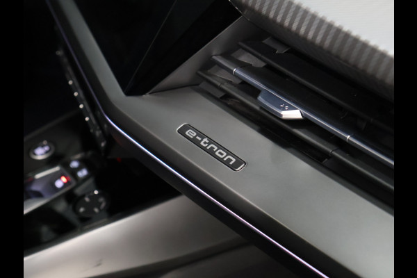 Audi Q4 e-tron 35 Launch edition Advanced Plus 55 kWh SOH 94% [SCHUIFKANTELDAK, APPLE CARPLAY, ANDROID, ADAPTIVE CRUISE, VOL LEDER, CAMERA, STOELVERWARMING, LEDVERLICHTING, CLIMATE, NIEUWSTAAT]