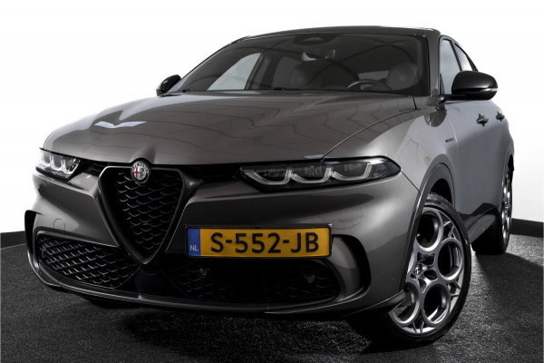Alfa Romeo Tonale 1.5T Hybrid Veloce - Automaat Orig. NL | Dig. Cockpit | Adapt. Cruise | Stoel-+Stuurverw. | PDC | Camera | NAV + App. Connect | ECC | Elek. Klep | DAB | LM 20" |