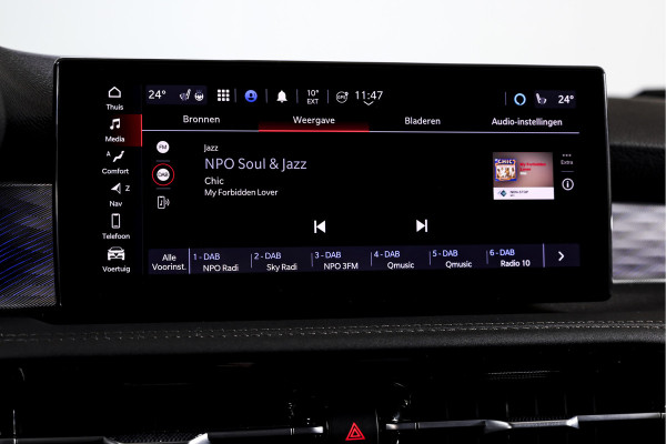 Alfa Romeo Tonale 1.5T Hybrid Veloce - Automaat Orig. NL | Dig. Cockpit | Adapt. Cruise | Stoel-+Stuurverw. | PDC | Camera | NAV + App. Connect | ECC | Elek. Klep | DAB | LM 20" |