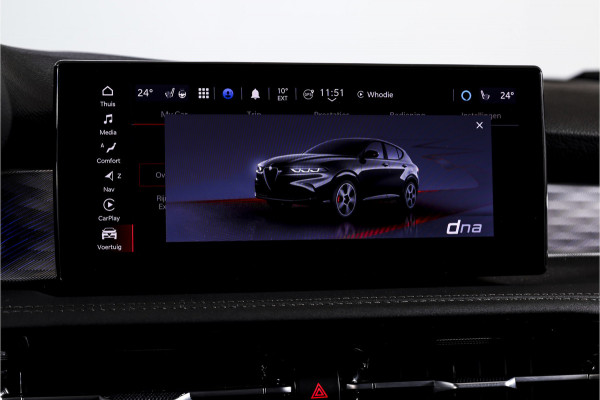 Alfa Romeo Tonale 1.5T Hybrid Veloce - Automaat Orig. NL | Dig. Cockpit | Adapt. Cruise | Stoel-+Stuurverw. | PDC | Camera | NAV + App. Connect | ECC | Elek. Klep | DAB | LM 20" |