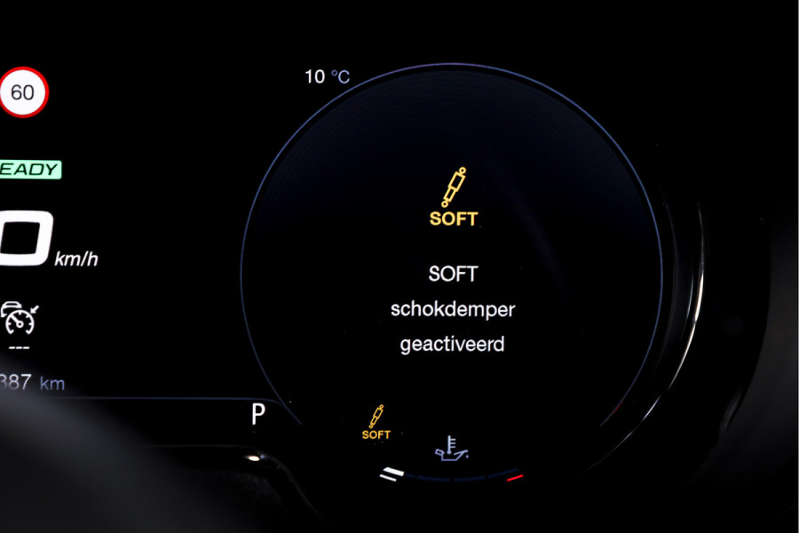 Alfa Romeo Tonale 1.5T Hybrid Veloce - Automaat Orig. NL | Dig. Cockpit | Adapt. Cruise | Stoel-+Stuurverw. | PDC | Camera | NAV + App. Connect | ECC | Elek. Klep | DAB | LM 20" |