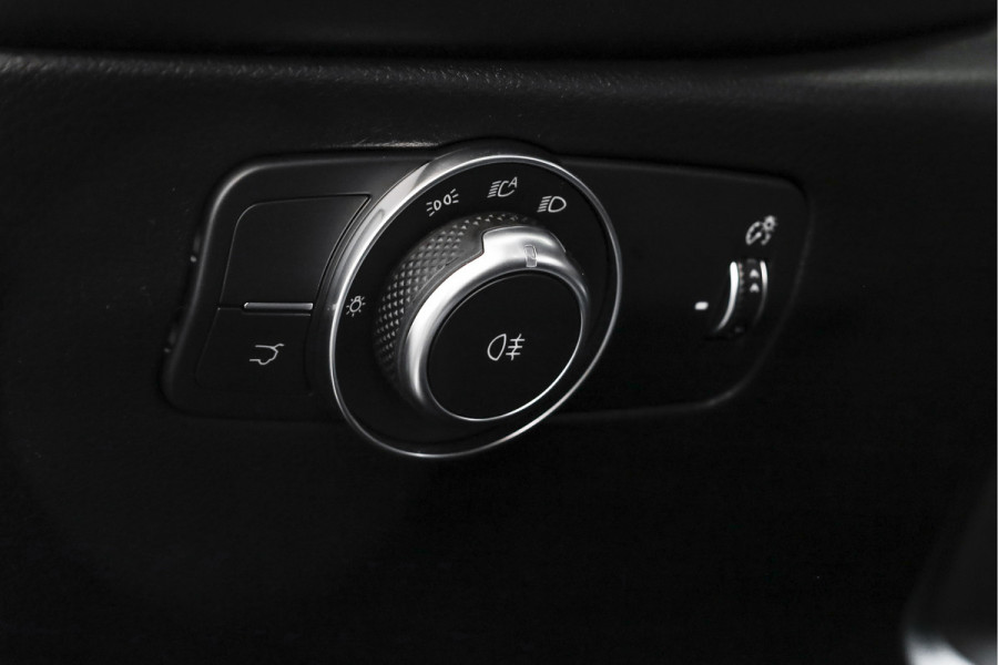 Alfa Romeo Tonale 1.5T Hybrid Veloce - Automaat Orig. NL | Dig. Cockpit | Adapt. Cruise | Stoel-+Stuurverw. | PDC | Camera | NAV + App. Connect | ECC | Elek. Klep | DAB | LM 20" |