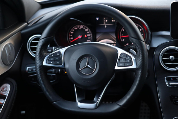 Mercedes-Benz C-Klasse 250 AMG / DODEHOEK / 360 / BURMESTER / DEALER SERVICE