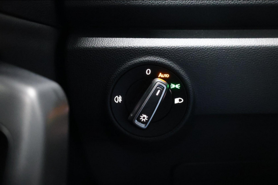 Volkswagen T-Roc 2.0 TSI 4Motion R 301+PK AKRAPOVIC/VIRTUAL/PANO/BEATS/KEYLES/HALF LEER+S.VERWARMING/19"/CAM/ACC/12 MDN GARANTIE!