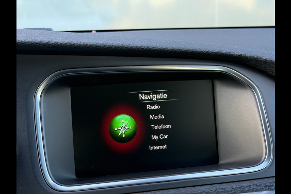 Volvo V40 2.0 T2 Momentum Standkachel