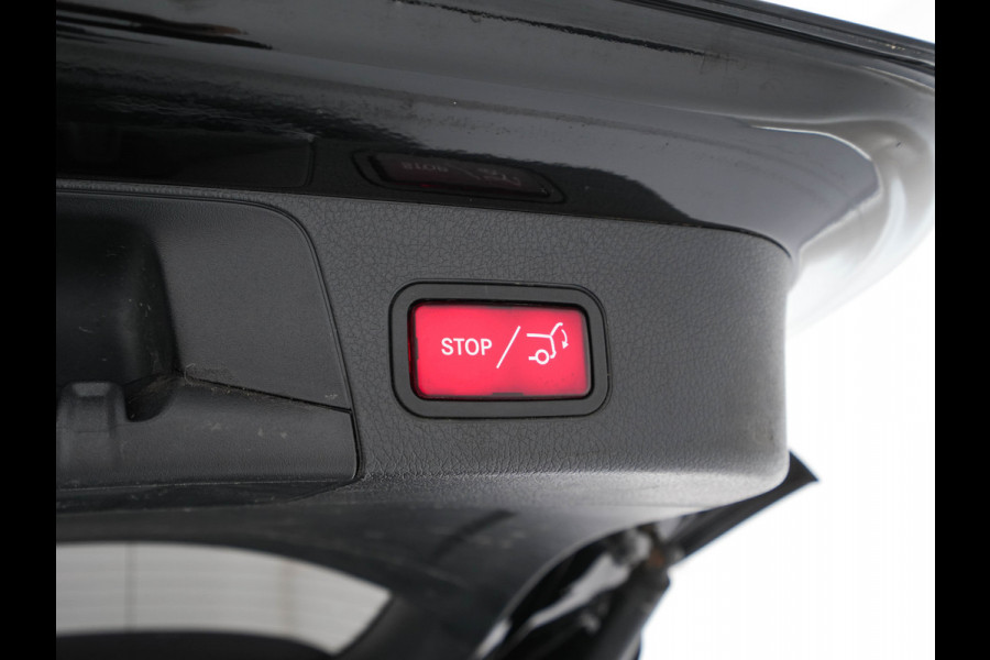 Mercedes-Benz Glb 180 d Business Solution Luxury [ 7-Pers. ] (INCL-BTW) Aut. *LUXURY-LEATHER | FULL-LED | AMBIENT-LIGHT | WIDESCREEN-DIGI-COCKPIT | HEATED-COMFORTSEATS | CAMERA | DAB+ | NAVI-FULLMAP | ECC | MEMORY-PACK | PDC | CRUISE | PRIVACY-GLASS |