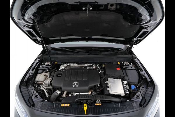 Mercedes-Benz Glb 180 d Business Solution Luxury [ 7-Pers. ] (INCL-BTW) Aut. *LUXURY-LEATHER | FULL-LED | AMBIENT-LIGHT | WIDESCREEN-DIGI-COCKPIT | HEATED-COMFORTSEATS | CAMERA | DAB+ | NAVI-FULLMAP | ECC | MEMORY-PACK | PDC | CRUISE | PRIVACY-GLASS |