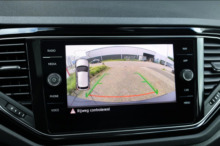 Volkswagen T-Roc 2.0 TSI 4Motion R 301+PK AKRAPOVIC/VIRTUAL/PANO/BEATS/KEYLES/HALF LEER+S.VERWARMING/19"/CAM/ACC/12 MDN GARANTIE!